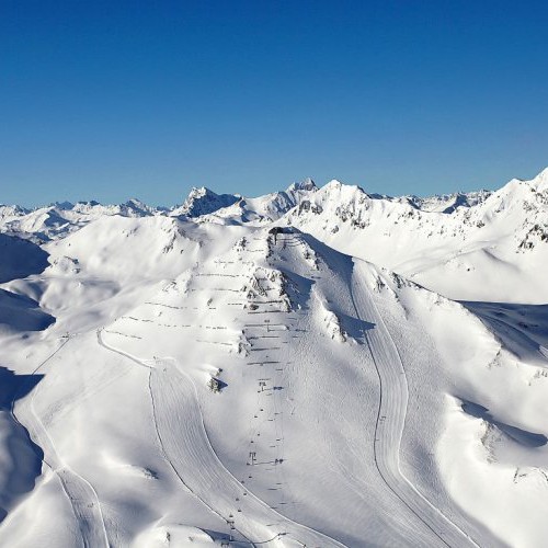 Blik op de skipiste Serfaus